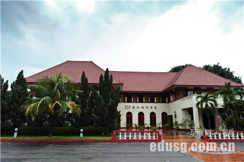 初三毕业新加坡留学