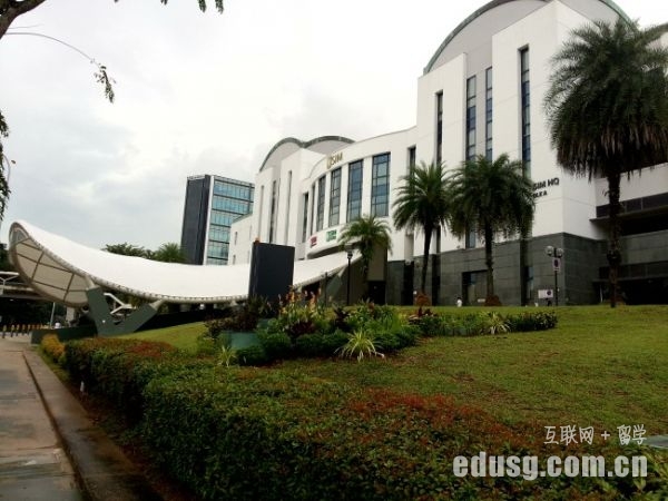 �¼��¹�����רҵ����