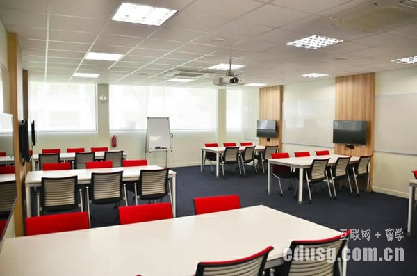 ȥ�¼�����ѧ����ҪӢ����