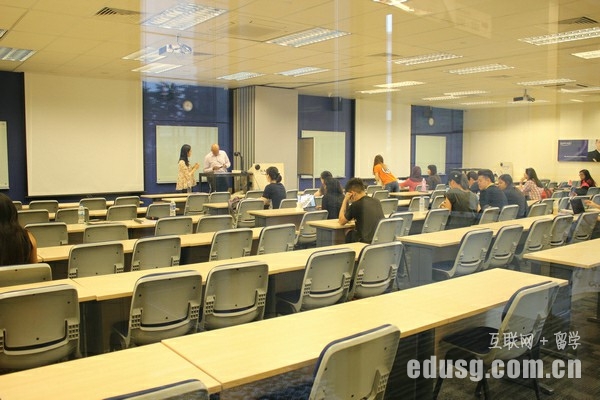 �Ŀ����¼�����ѧ��רԺУ