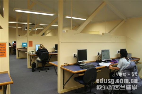 �Ϸ�����ѧԺ��ҽѧ