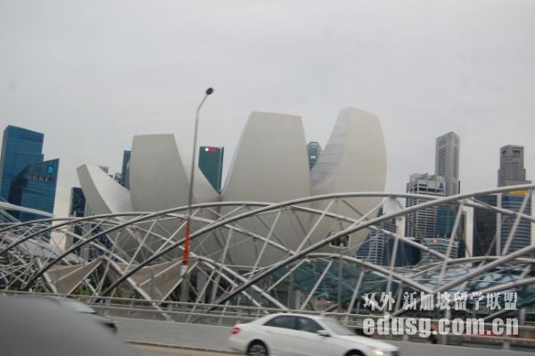 �¼�����ѧ�����н��