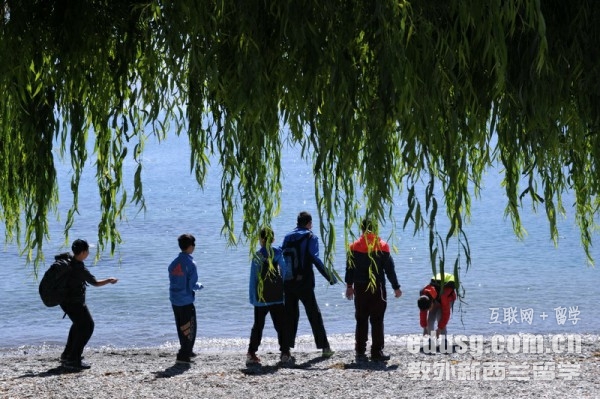 �������ȽϺõĴ�ѧ