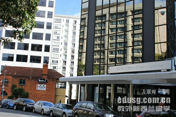 �¿����Ĵ�ѧѧУ