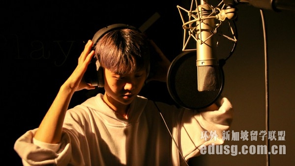 �¼���������ѵѧУ