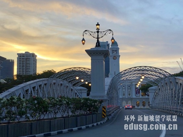 �¼�����ѧһ��Ҫ�д��֤����