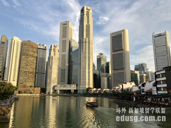 ȥ�¼����ϴ�ѧ����Ǯ