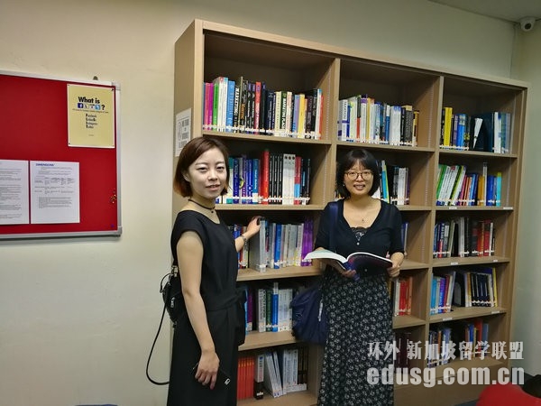 ���ظ��´�ѧ���¼���