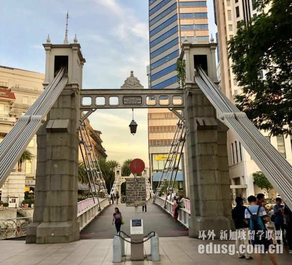 �¼�������Щ����ѧУ