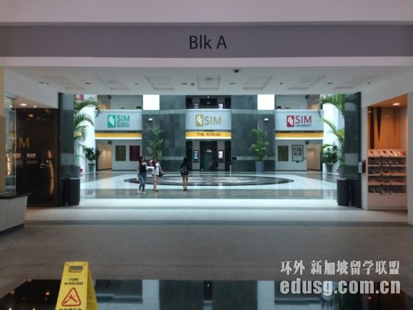 �¼���SIM��ƾ�����ڳ�����