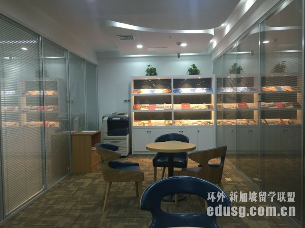 �ļҰ���ȥ�¼��¶����