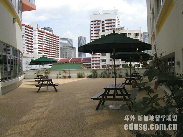 南洋艺术学院有宿舍吗