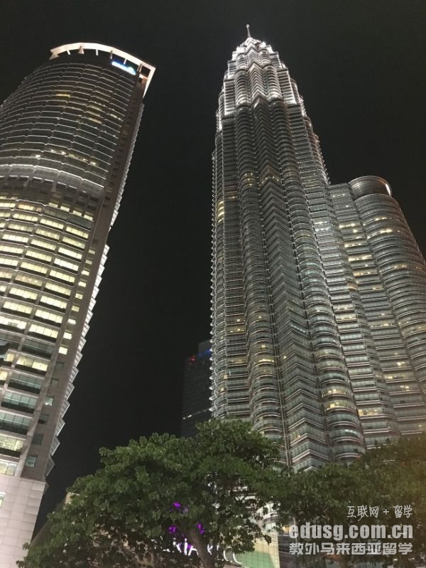 ����������ʲô�ô�ѧ