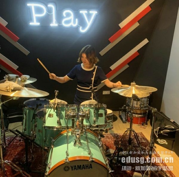 �¼������պ�����ʿ�����ĸ���