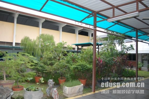 �¼�������ѧУ��acca��