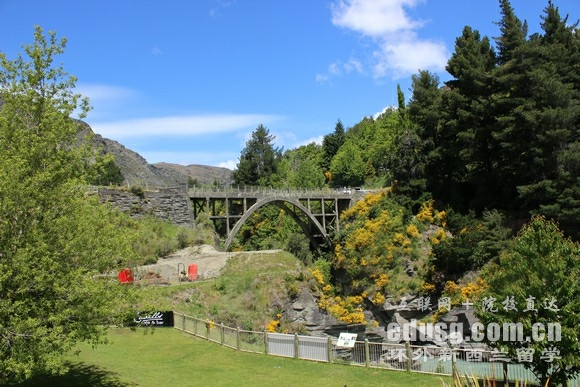 ȥ��������ѧ�ķ��ö���