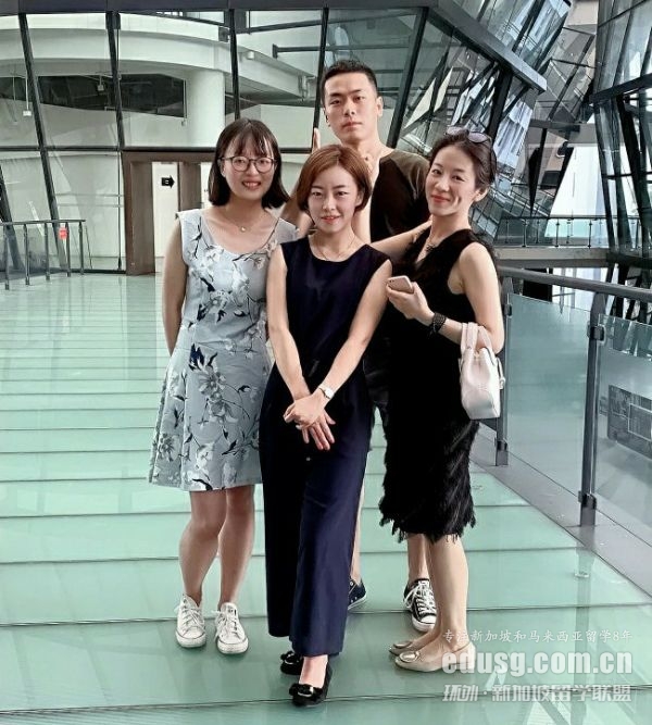 �¼�������������ѧУѧ��