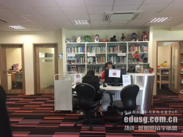 �¼���ղķ˹��˴�ѧ˶ʿ�й�������