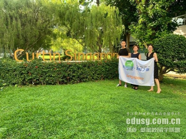 �¼�������ѧУ�н���רҵ