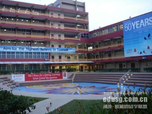 �¼���ҩѧרҵ��ѧ