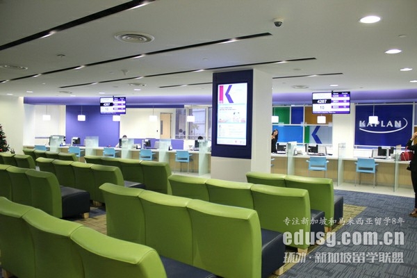 �¼���ѧУ�о���