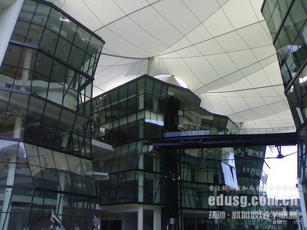 �¼�����Щ��ѧ���������רҵ