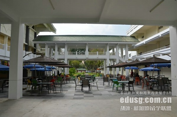 ��ר�¼�����ѧѧУ