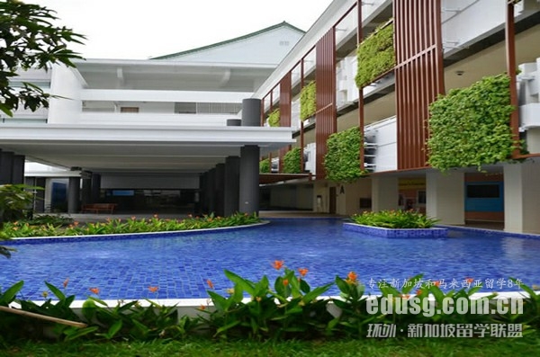 新加坡读硕士要几年