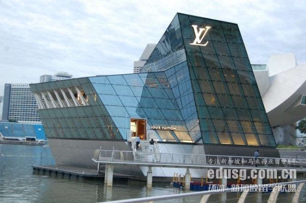 �¼������뱾������