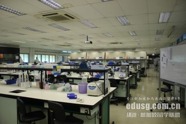 �¼��¶���ý��õĴ�ѧ