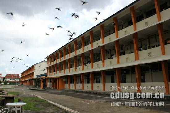 ���ǹ���ѧԺ�����ڿ�˶ʿ