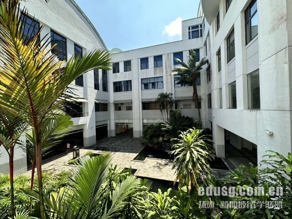 �¼��´�ѧ�������