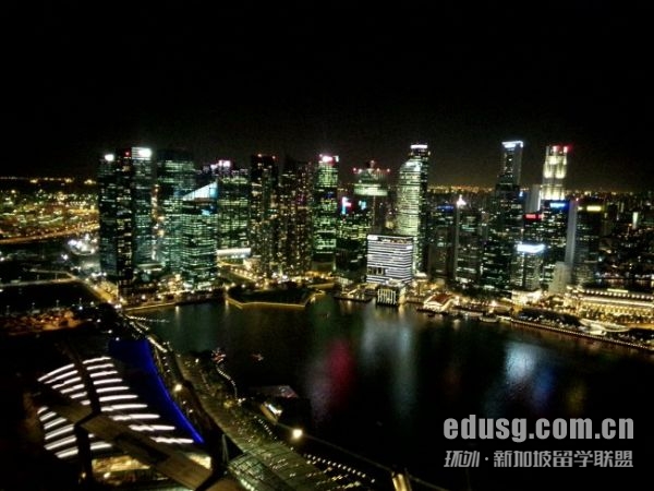 �߿���ο��¼��´�ѧ