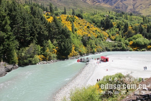 ȥ��������ѧһ�������Ǯ