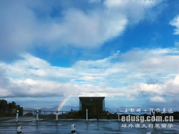 �Ĵ������о�����ѧ����ʱ��